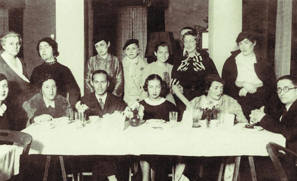 Emerge la memoria sepultada y maltrecha de 'Las sinsombrero'