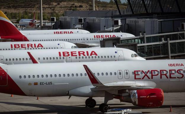 Iberia alerta de un nuevo fraude a través de WhatsApp para conseguir billetes gratis