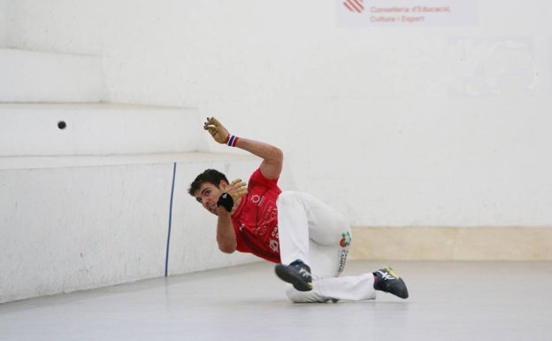 Un nuevo mano a mano en el calendario