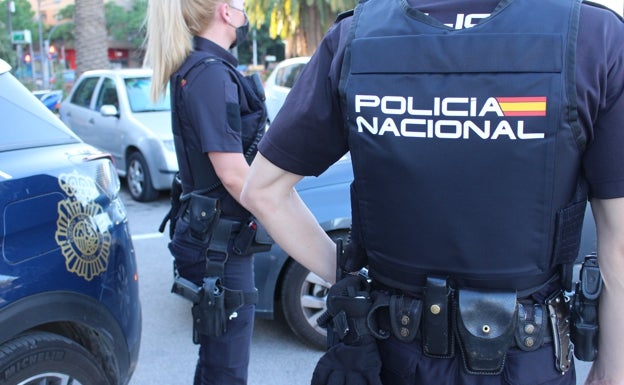 Detenidas cinco personas por maltratar a un discapacitado y obligarlo a mendigar en Alicante