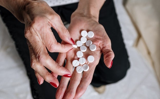 Estos son los efectos secundarios de la atorvastatina, el medicamento contra el colesterol alto