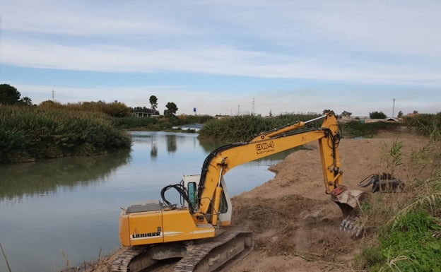 El Júcar se deja ver en la Ribera