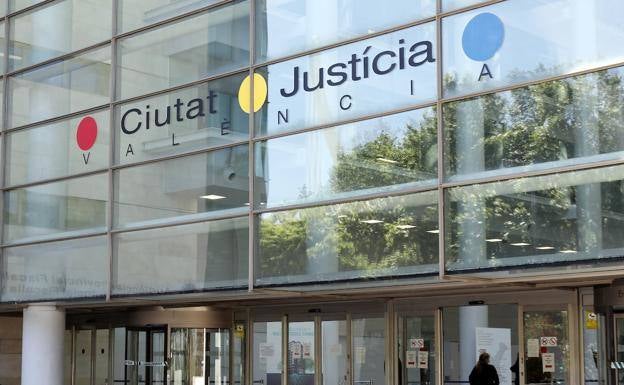 La Audiencia estudia si reduce cinco años de cárcel a un joven que violó a su hermana en Alaquàs