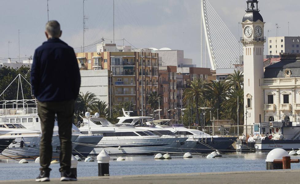 Valencia sigue pidiendo la Marina a pesar del rechazo del Gobierno