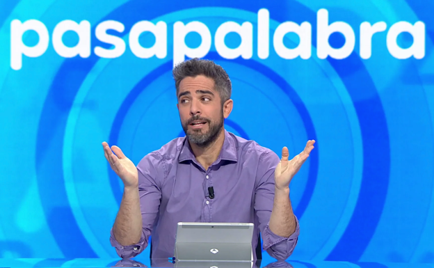 Roberto Leal explica en 'Pasapalabra' el origen de la palabra 'paella'