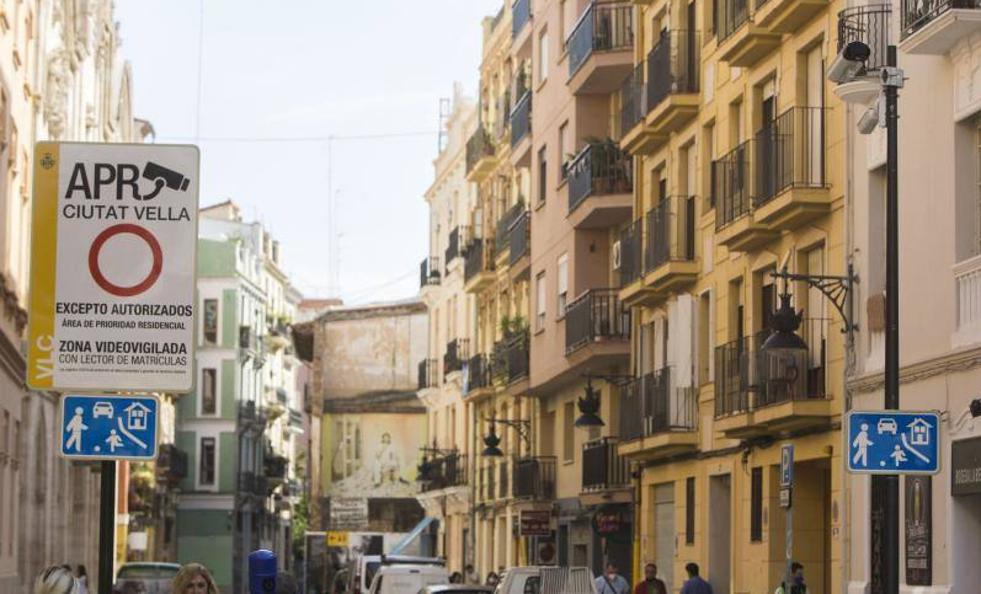 Las cámaras de Ciutat Vella recaudan casi 1,6 millones de euros en menos de un año