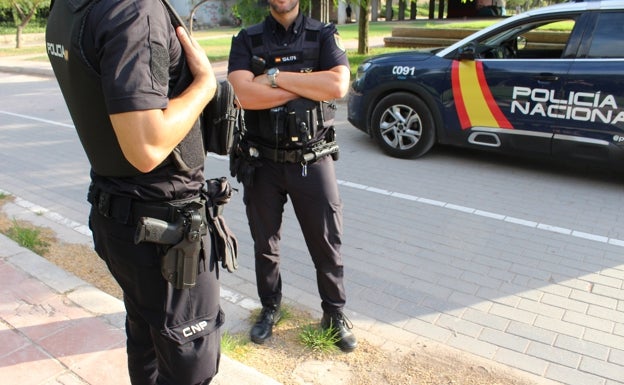 Detenido un hombre en Algemesí por sustraer coches para robar en un almacén de construcción