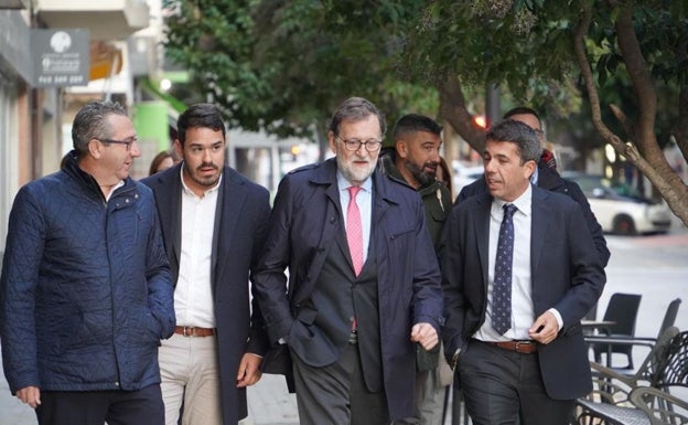 Rajoy, sobre Mazón: «Tiene formación, trayectoria y es una garantía como candidato»