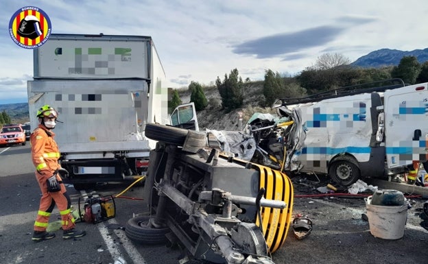 Muere el otro conductor del accidente múltiple en la CV- en la Pobla del Duc