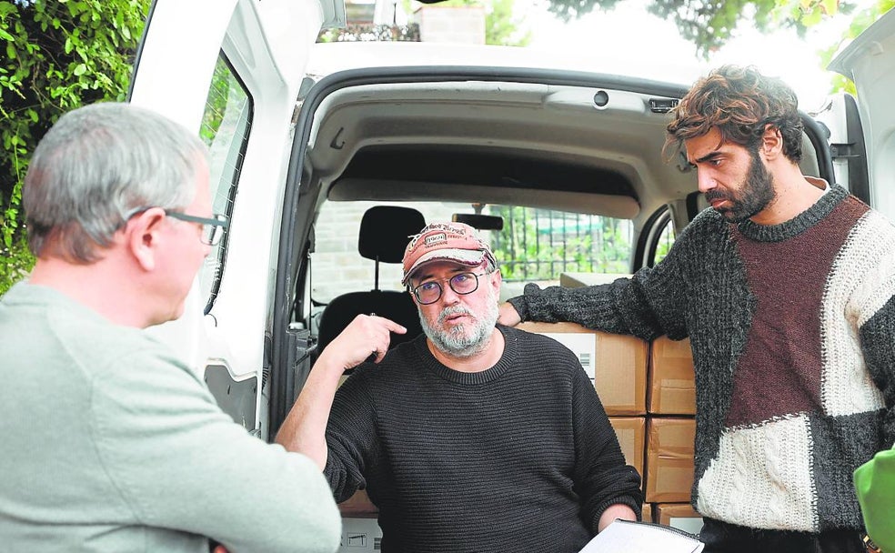 De las viñetas a las cámaras, dentro del set de rodaje de 'La casa'