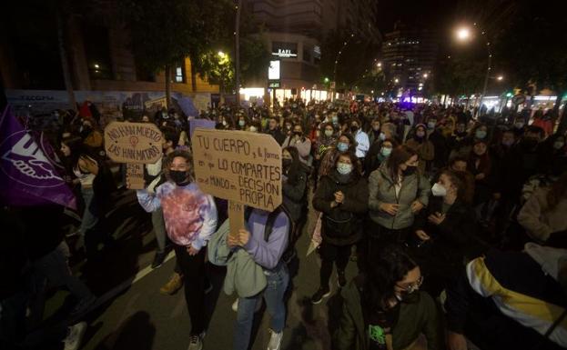 DIRECTO | Arranca en Valencia la manifestación por el 25N