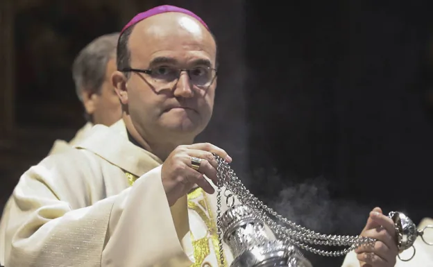 El obispo de Alicante critica al Gobierno por pactar con Bildu