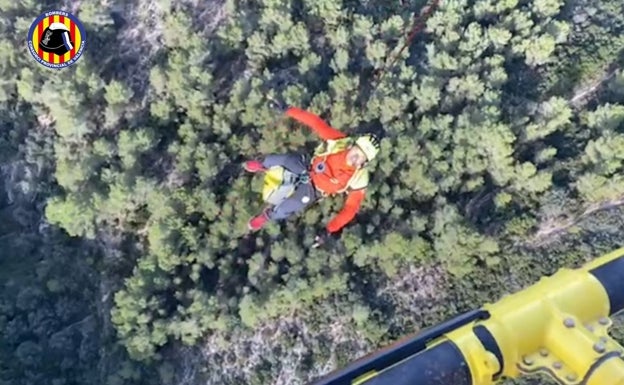 Rescatan a una senderista en Enguera