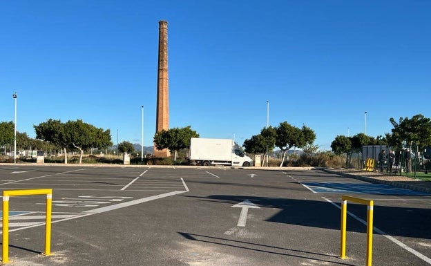 Alfara del Patriarca instala sensores en el aparcamiento público para saber las plazas libres en tiempo real