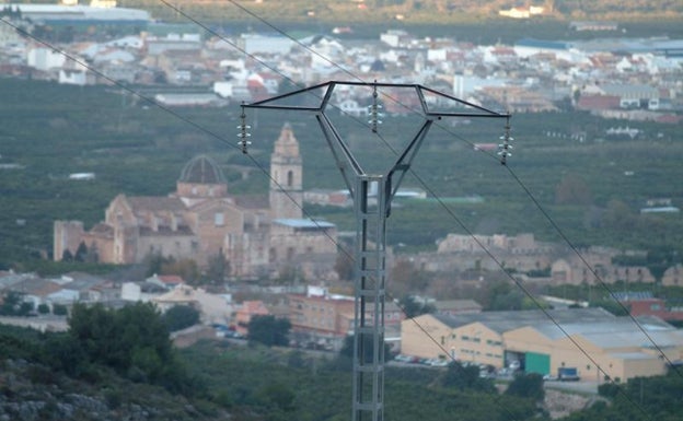 Dos comarcas del interior asumirán el 50% del total de potencia de energía fotovoltaica de la Comunitat