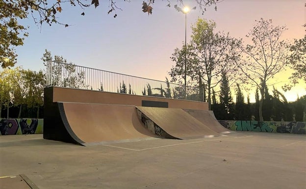 Alaquàs mejora y amplía el parque de patinaje