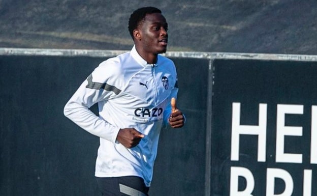 Foulquier y Diakhaby, únicas ausencias en el entrenamiento