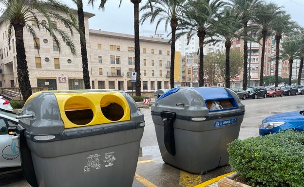 Alzira mantiene las cifras de reciclaje de papel y envases pero se reduce el de vidrio