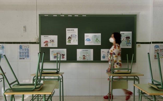 Caos en las elecciones sindicales de los colegios por la falta de papeletas