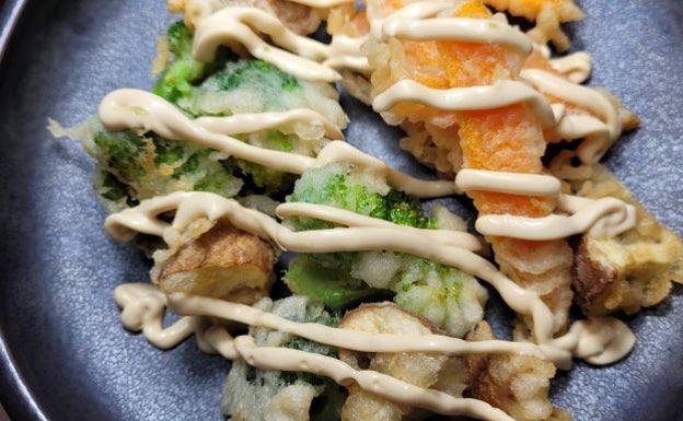 La receta del fin de semana: verduras en tempura con mayonesa de soja y wasabi