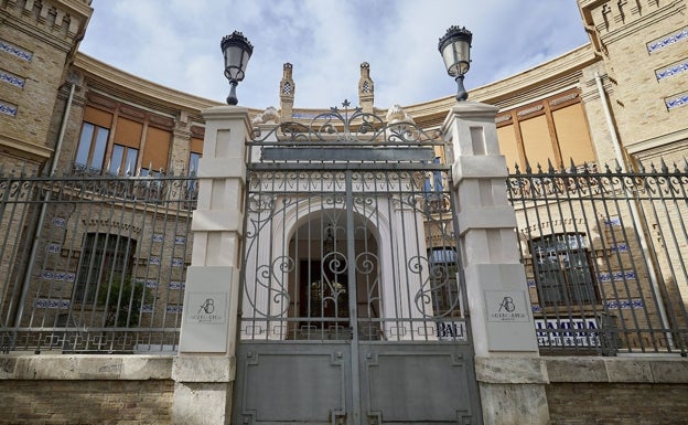 El Ayuntamiento de Valencia deniega la reapertura del balneario de la Alameda