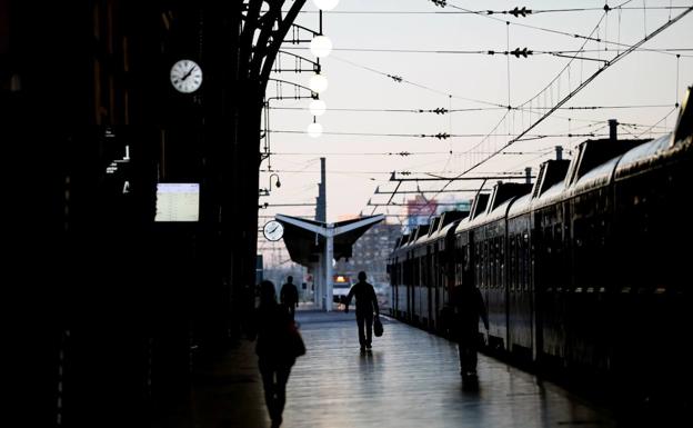 Entran en vigor las nuevas normas para los viajes gratuitos de Renfe: cómo evitar ser sancionado