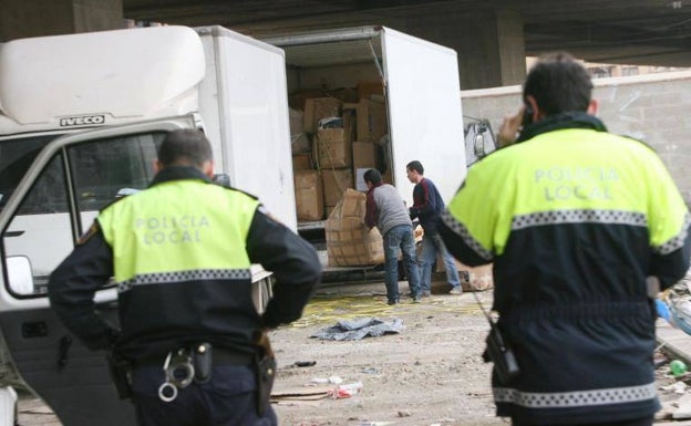 Un hombre roba el móvil a seis menores a la altura del parque Gulliver