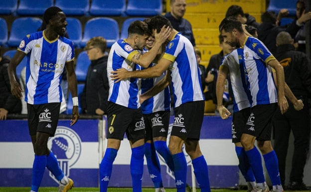 El Hércules de Escobar se estrena con una remontada ante el Deportivo Aragón (3-1)