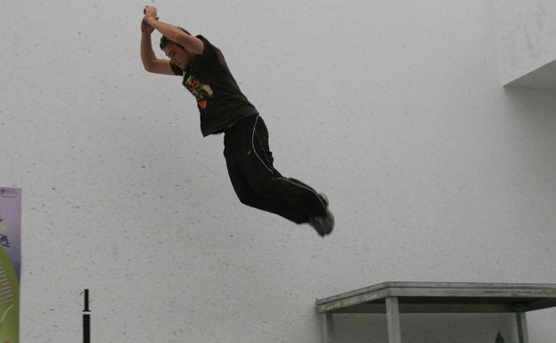 Un polideportivo de Valencia acogerá el parkour y la escalada