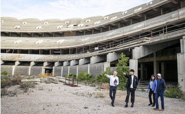 Kiat Lim visita el nuevo estadio del Valencia