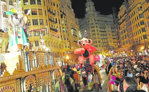 Ribó expulsa también de la Cabalgata de Reyes de Valencia a los comerciantes del centro