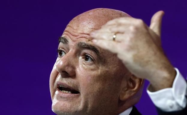 Tebas amenaza con demandar a Infantino por modificar a su antojo el Mundial de clubes