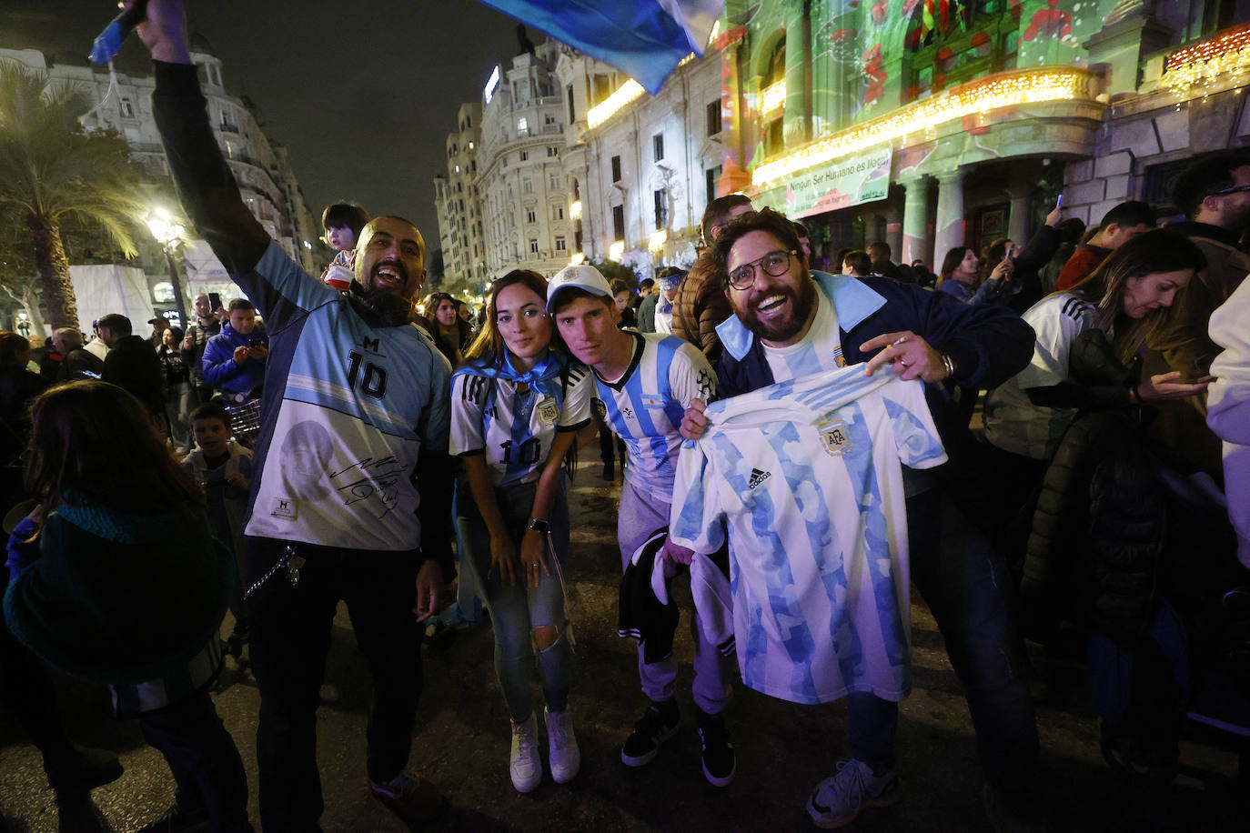 Los argentinos celebran en Valencia la victoria del Mundial