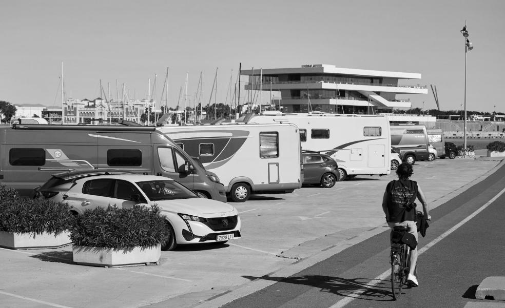 La Marina entra en pausa