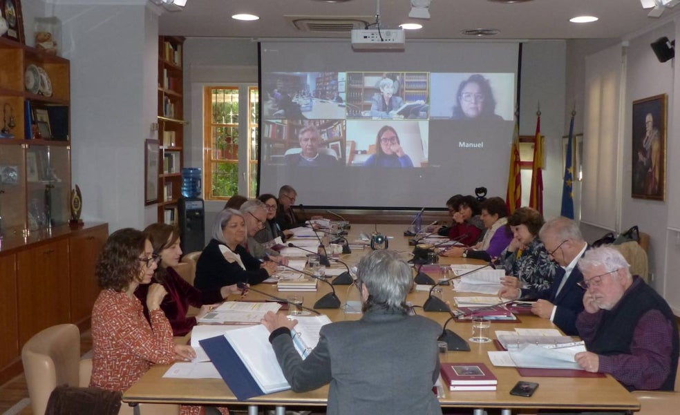 El Consell de Cultura aprueba sin consenso y con una petición al puerto el informe de la Albufera