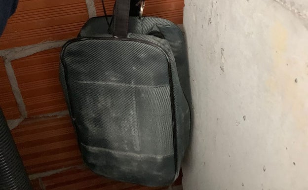 Detenido por esconder droga en el ascensor y en los contadores eléctricos de su edificio en Gandia