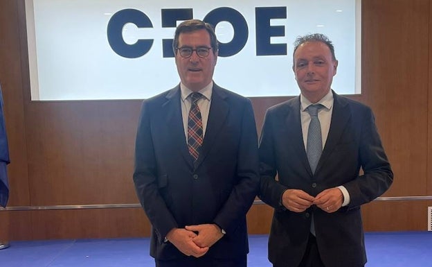 Salvador Navarro, reelegido vicepresidente de la CEOE