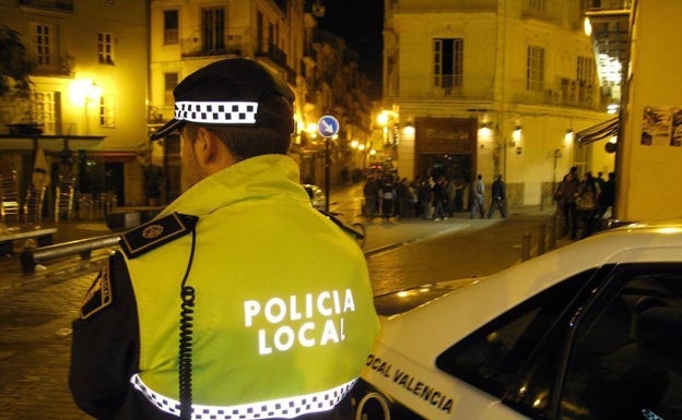 Multan a 14 de los 19 locales de ocio inspeccionados en Nochebuena en Valencia