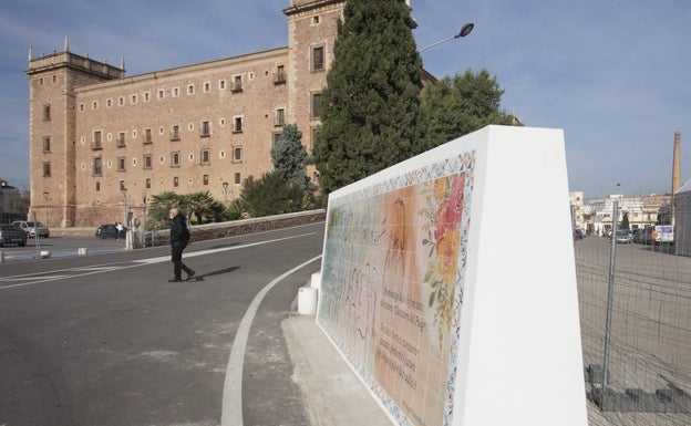 Un muro frente al monasterio del Puig