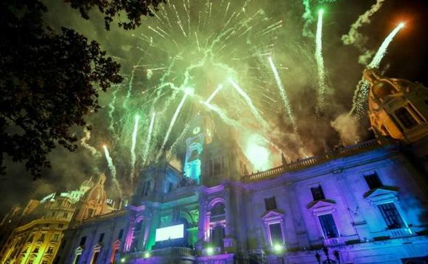 Las campanadas vuelven al Ayuntamiento de Valencia