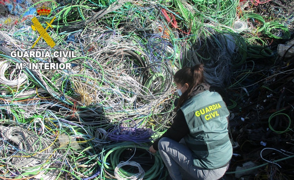 El botín del robo de chatarra: hasta 9.000 euros por una bobina de cobre
