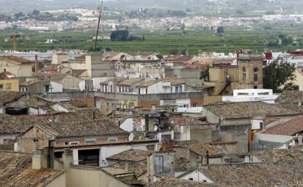 La Conselleria de Vivienda adquiere 11 viviendas en Xàtiva y Quesa