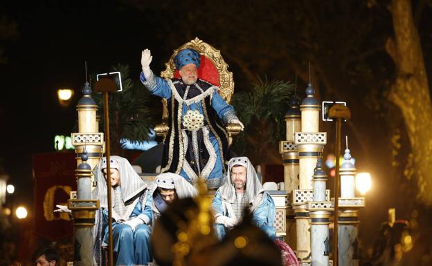 Todas las calles cortadas en Valencia por la cabalgata de los Reyes Magos