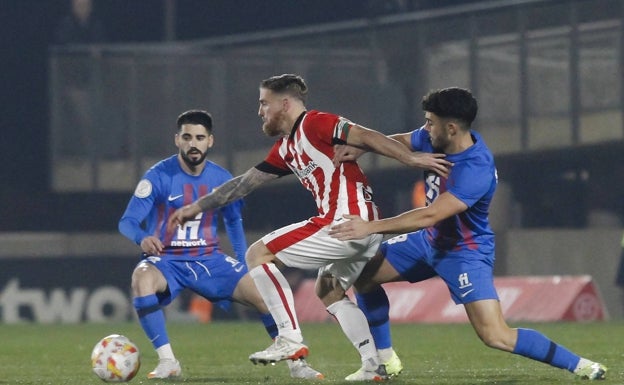 El Athletic apea al Eldense de la Copa tras una goleada (1-6)