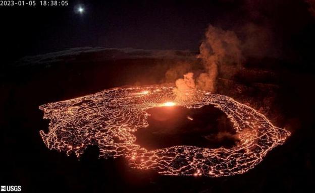 El volcán Kilauea entra en erupción en Hawai con fuentes de lava de varios metros y dióxido de azufre