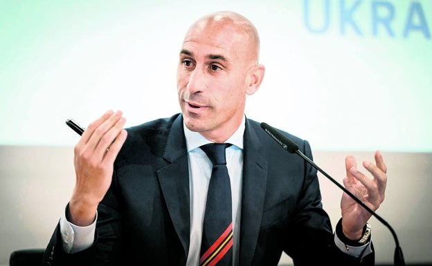 Rubiales aclara que el reconocimiento de la Copa al Levante no depende de él