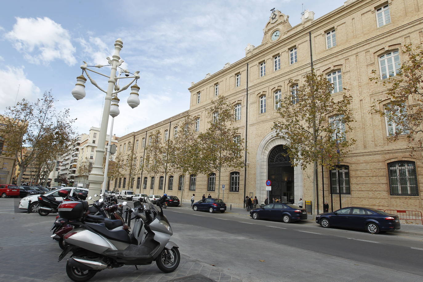 El Ayuntamiento estima que pagará 17 millones por una parcela para completar la Tabacalera
