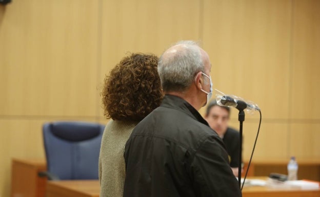 Los funcionarios valencianos que espiaron el expediente de Rocío Carrasco: «Queríamos asesorar a otras víctimas de violencia de género»