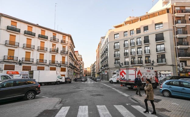 Los vecinos de la Roqueta ya pueden pedir la tarjeta de la zona ORA