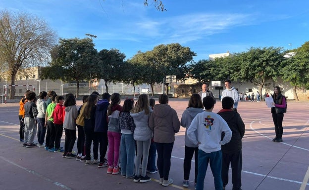 Nueve alumnos esperan poder entrar en el servicio de Canguros de Massamagrell